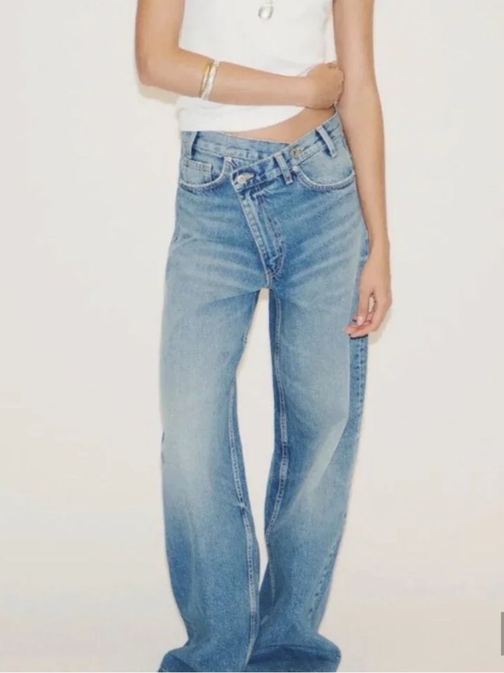 Zara Crossover Wide-Leg Jeans Size 6